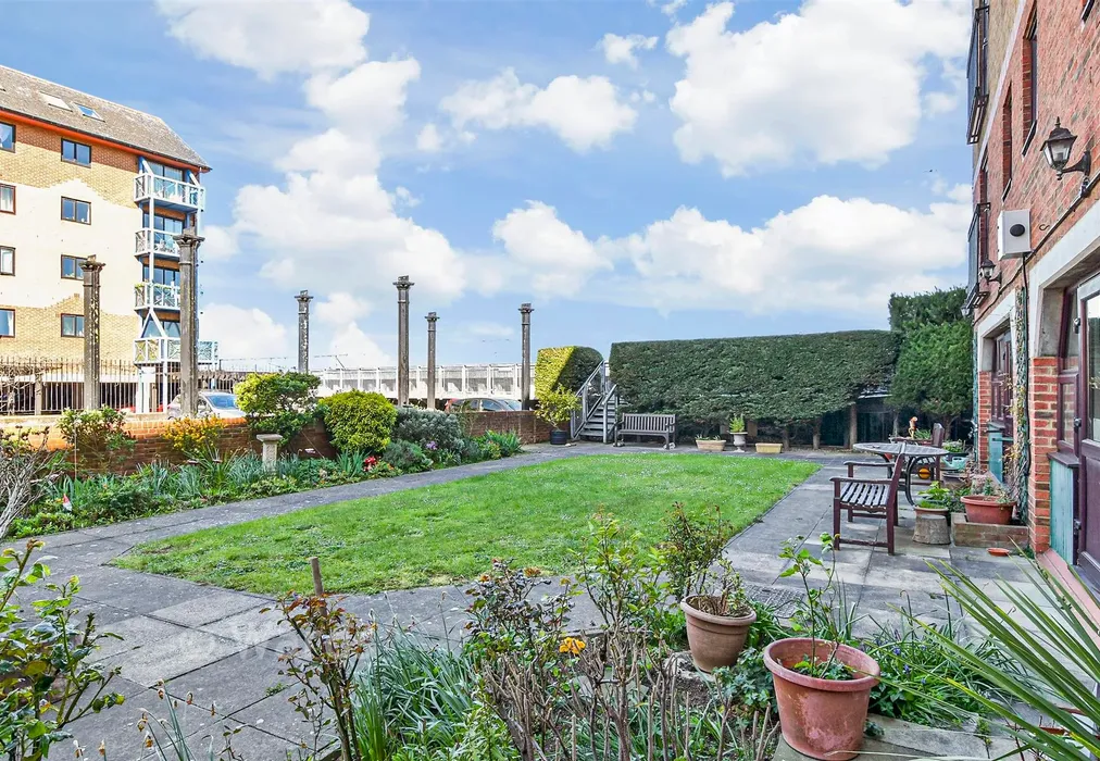 Communal Gardens - West Street, Gravesend, Kent - Wards of Kent