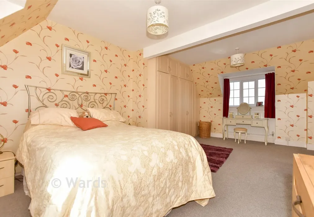 Bedroom 1 - Madeira Road, Littlestone, New Romney, Kent - Wards of Kent
