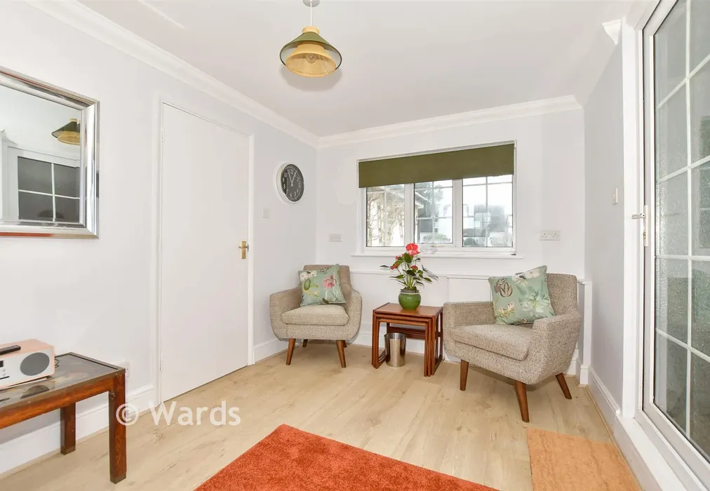 Garden Room - Madeira Road, Littlestone, New Romney, Kent - Wards of Kent