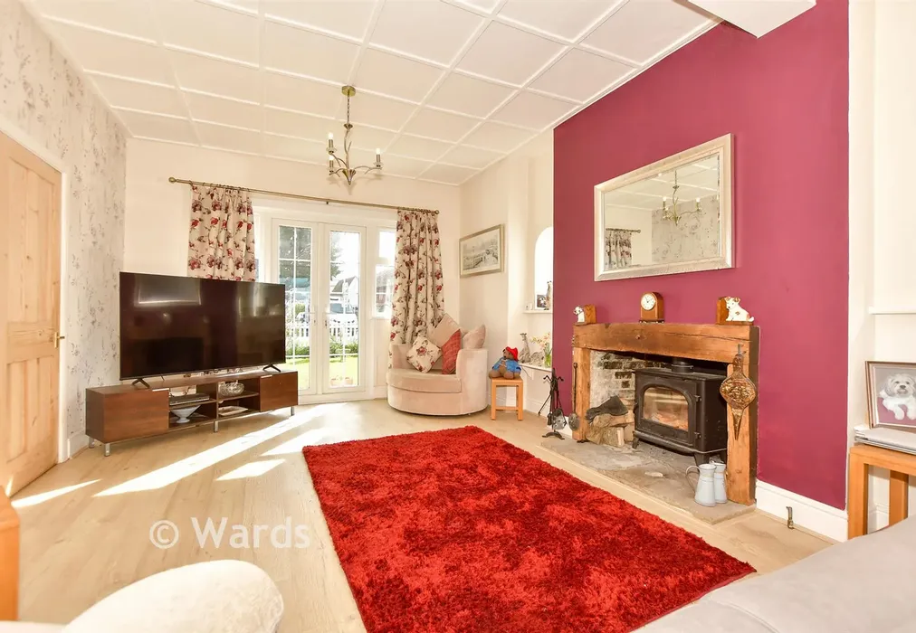 Lounge - Madeira Road, Littlestone, New Romney, Kent - Wards of Kent