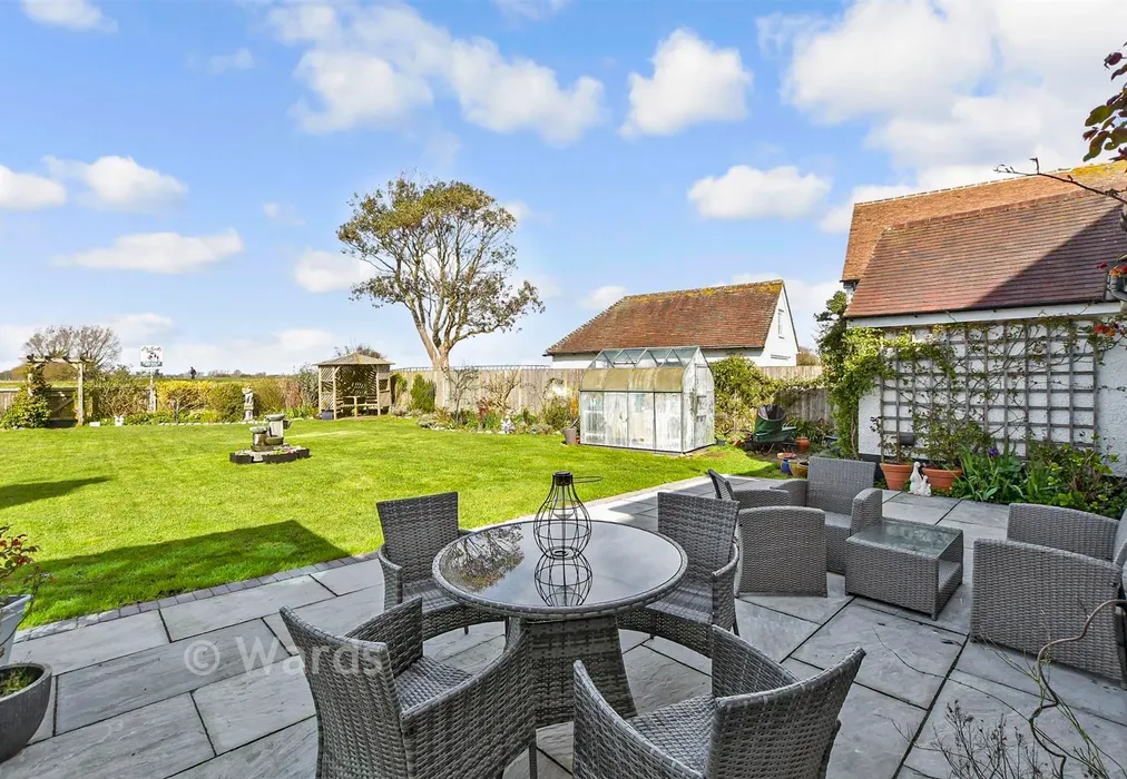 Patio / Decking - Madeira Road, Littlestone, New Romney, Kent - Wards of Kent