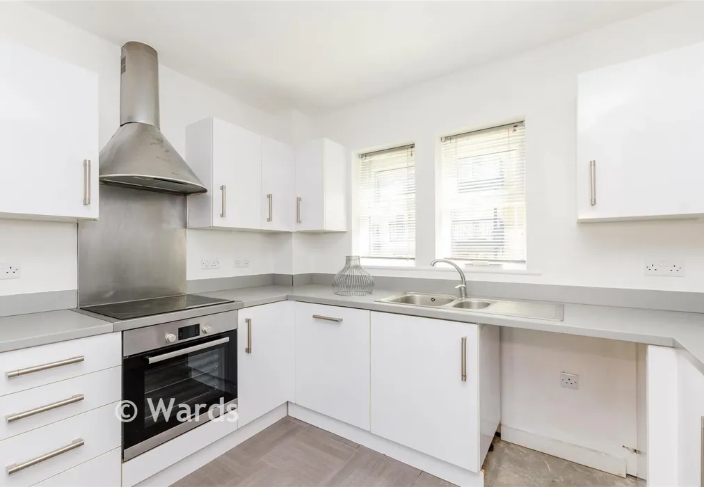 Kitchen - Crawford Avenue, Dartford, Kent - Wards of Kent