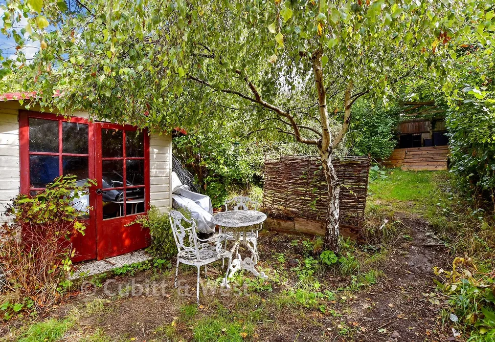 Rear Garden - Barnett Road, Brighton, East Sussex - Wards of Kent