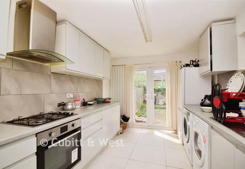 Kitchen - Edridge Road, Croydon, Surrey - Wards of Kent