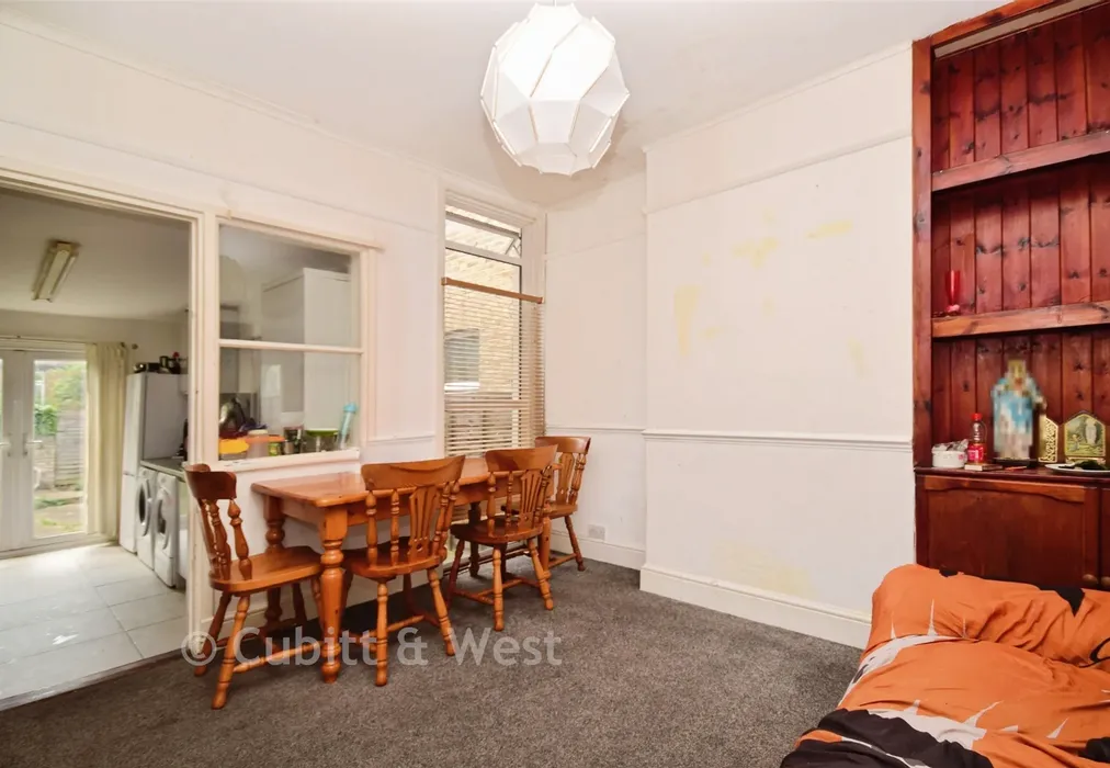 Dining Area - Edridge Road, Croydon, Surrey - Wards of Kent