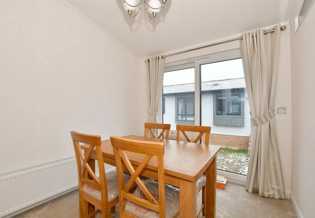 Kitchen/ Diner - Maidstone Road, Paddock Wood, Kent - Wards of Kent