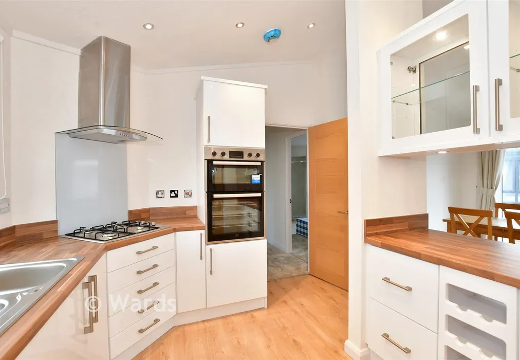Kitchen/ Diner - Maidstone Road, Paddock Wood, Kent - Wards of Kent