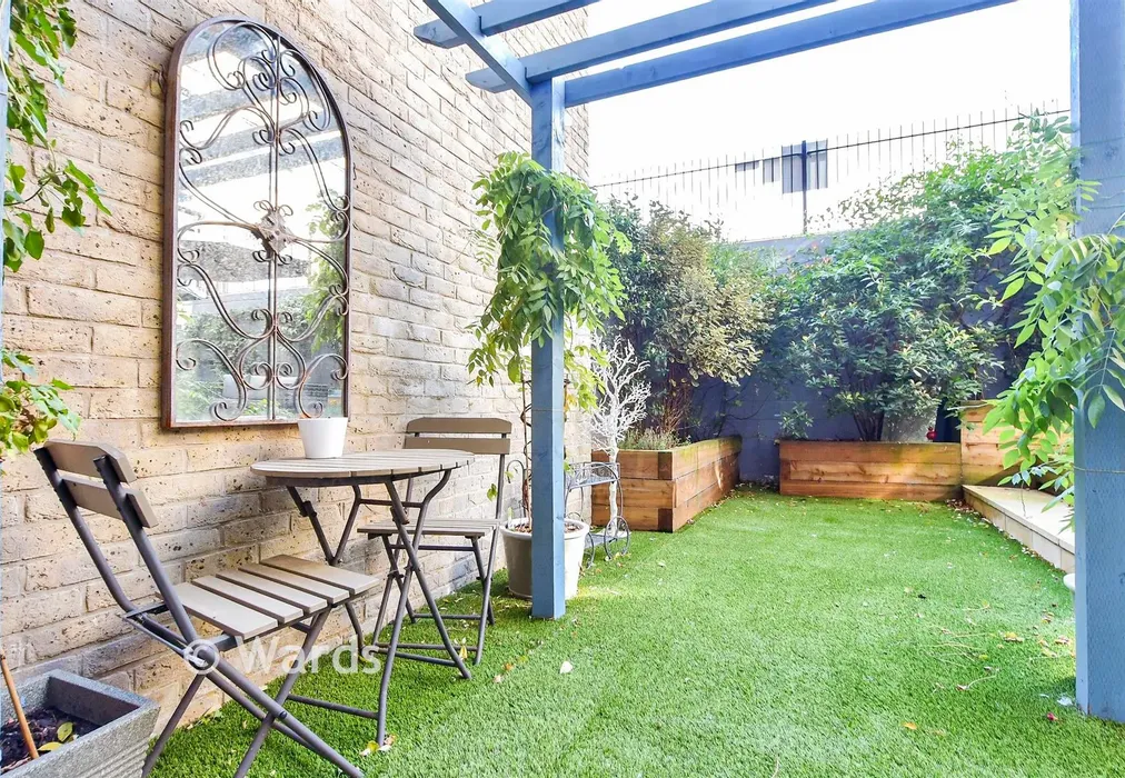Rear Garden - Queensbridge Drive, Ramsgate, Kent - Wards of Kent