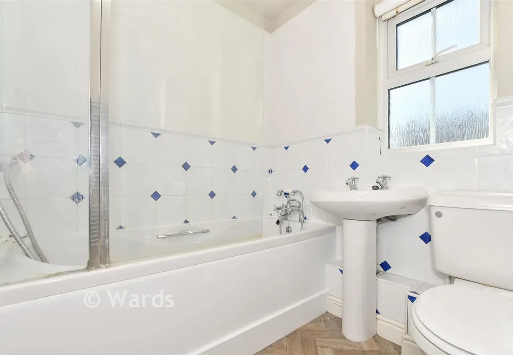 Bathroom - Eclipse Drive, Sittingbourne, Kent - Wards of Kent