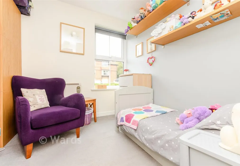 Bedroom 2 - Grange Crescent, Dartford, Kent - Wards of Kent