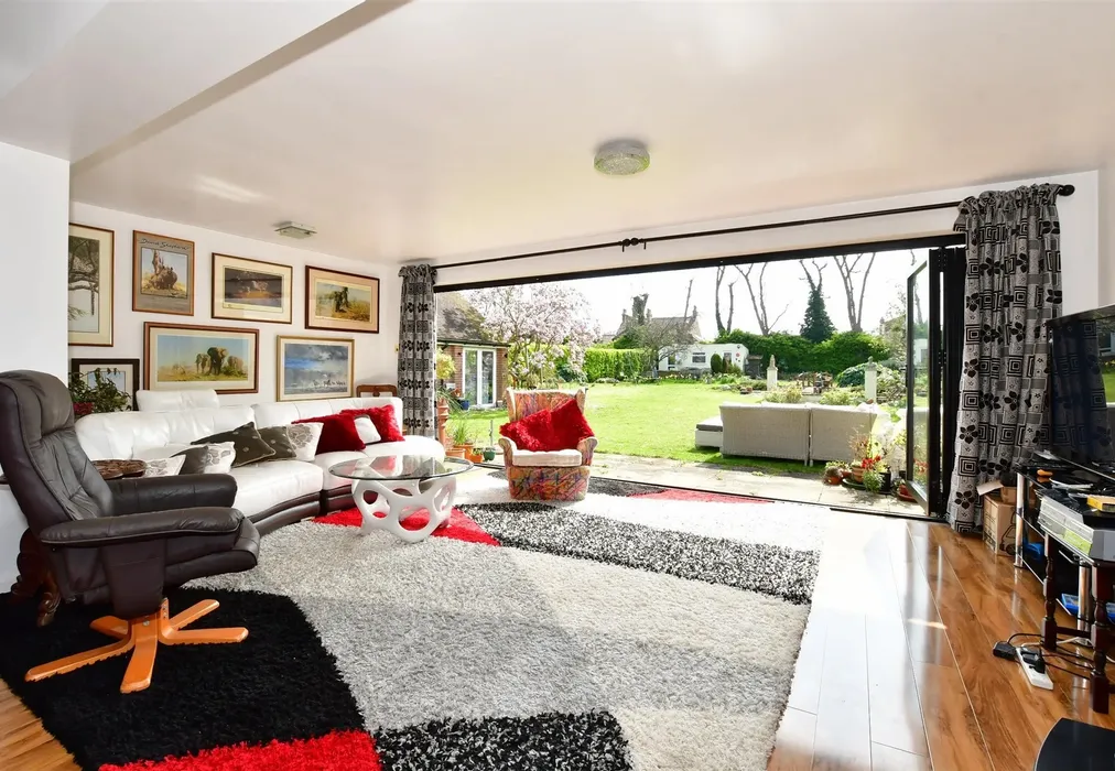 Sitting Area - Shakespeare Road, Birchington, Kent - Wards of Kent