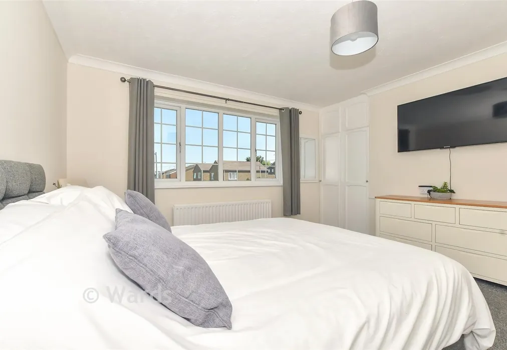 Bedroom 2 - Mickleburgh Hill, Herne Bay, Kent - Wards of Kent