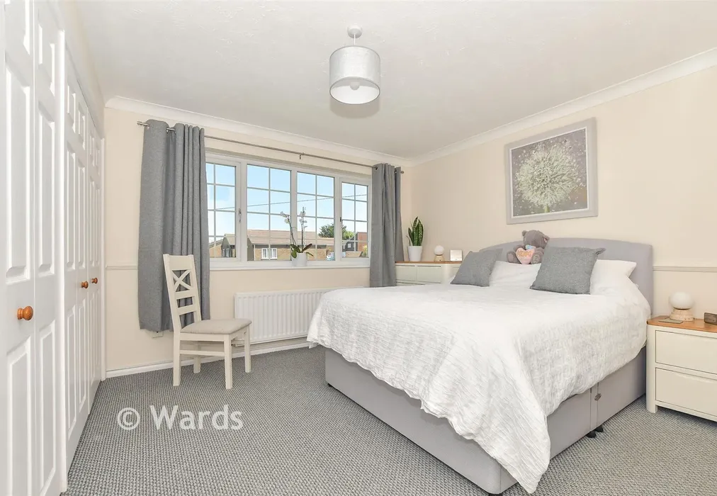 Bedroom 1 - Mickleburgh Hill, Herne Bay, Kent - Wards of Kent
