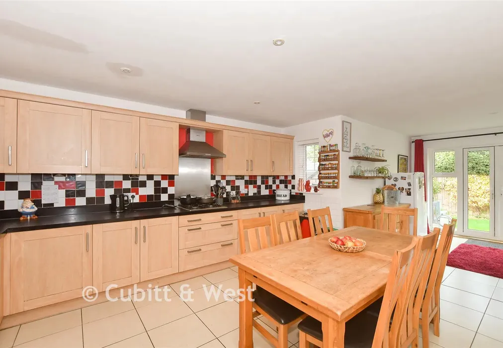 Kitchen/Breakfast Area - William Gardens, Horley, Surrey - Wards of Kent