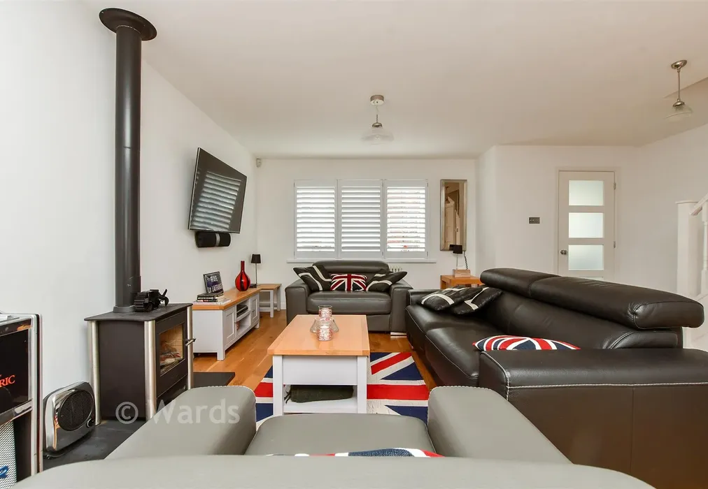Lounge - Prospect Road, Broadstairs, Kent - Wards of Kent