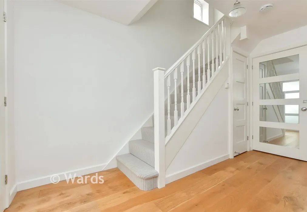 Hallway - Prospect Road, Broadstairs, Kent - Wards of Kent