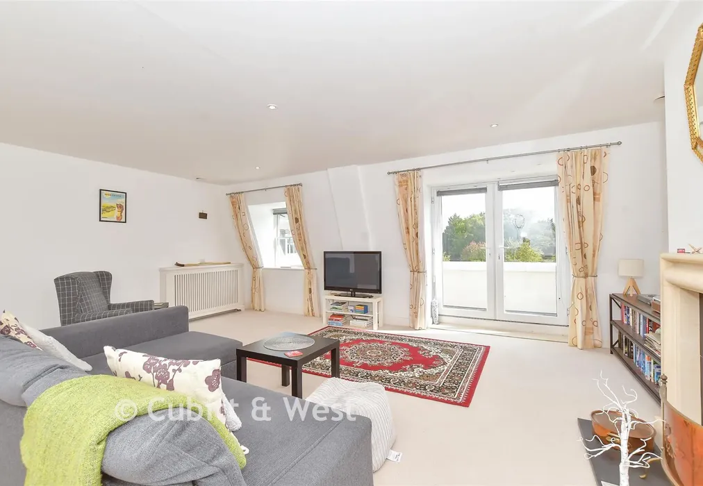 Lounge - Ford Road, Arundel, West Sussex - Wards of Kent