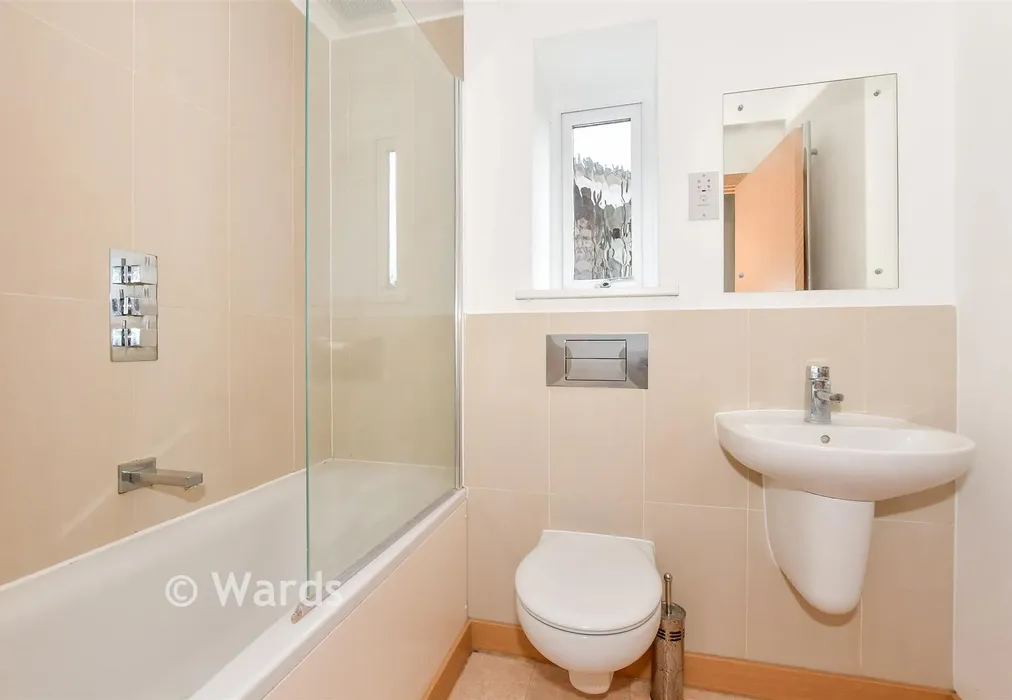 Bathroom - Olympia Way, Whitstable, Kent - Wards of Kent