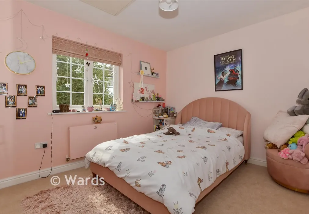 Bedroom 3 - Orient Court, Kings Hill, West Malling, Kent - Wards of Kent