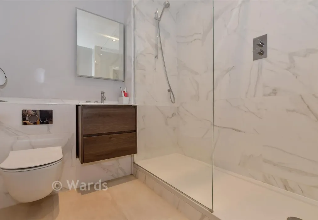 Shower Room - Orient Court, Kings Hill, West Malling, Kent - Wards of Kent