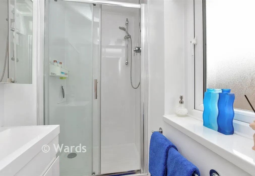 En-Suite Shower Room - Beach Approach, Warden Bay, Sheerness, Kent - Wards of Kent