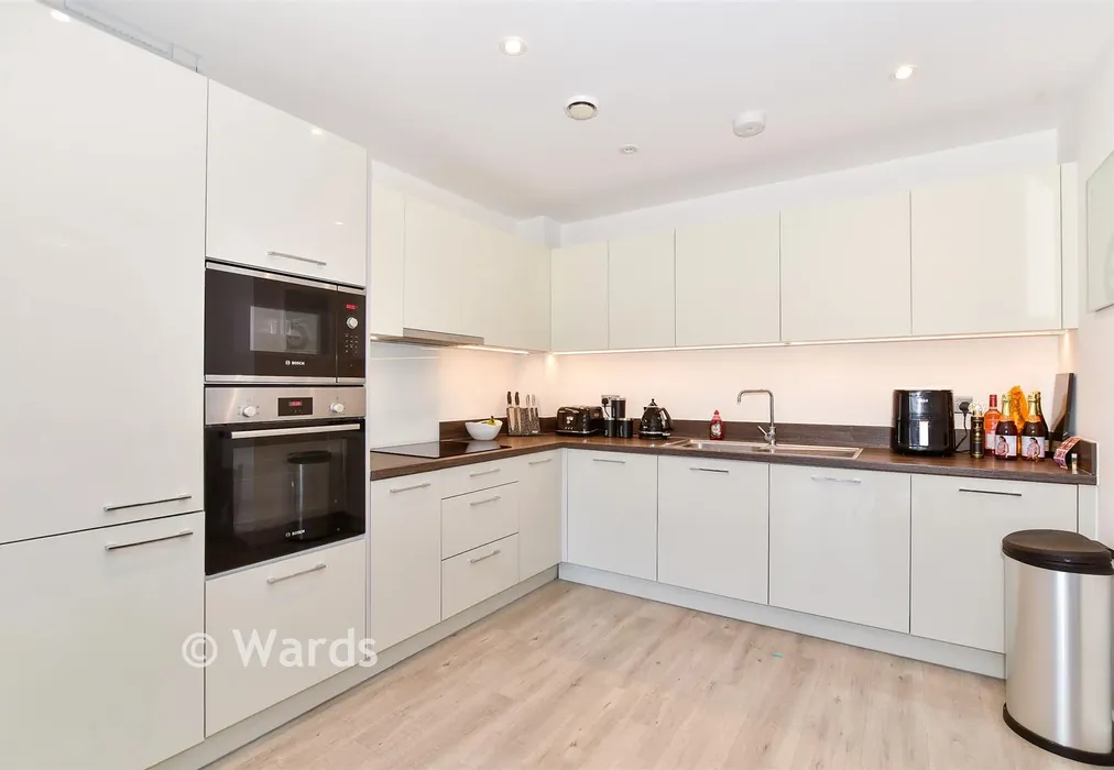 Kitchen/Dining Area - Walters Close, Snodland, Kent - Wards of Kent