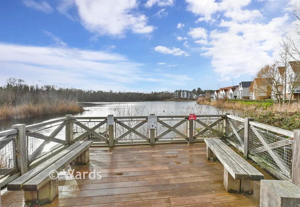 Surrounding Area - Walters Close, Snodland, Kent - Wards of Kent