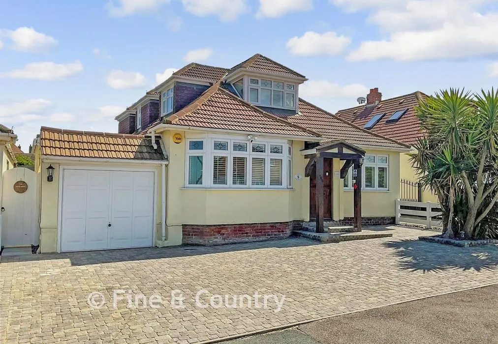 Front Elevation - Botany Road, Kingsgate, Broadstairs, Kent - Wards of Kent