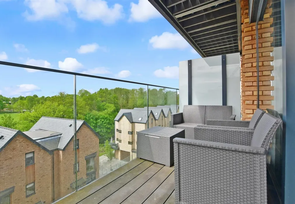 Rear Garden - Leacon Road, Ashford, Kent - Wards of Kent