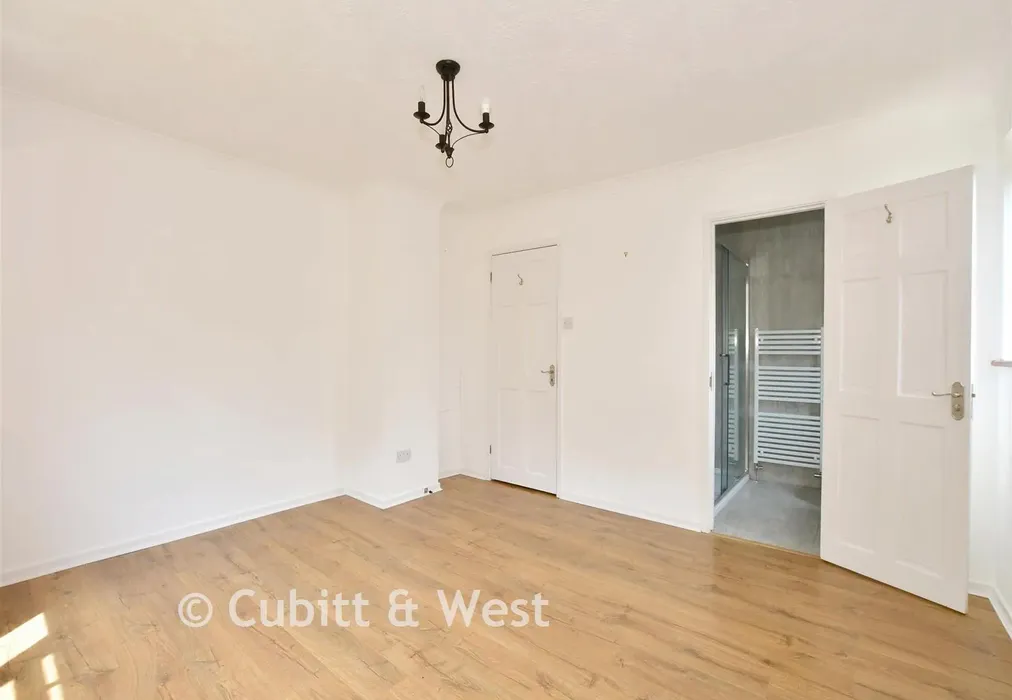 Bedroom 2 - Crawley Lane, Pound Hill, Crawley, West Sussex - Wards of Kent