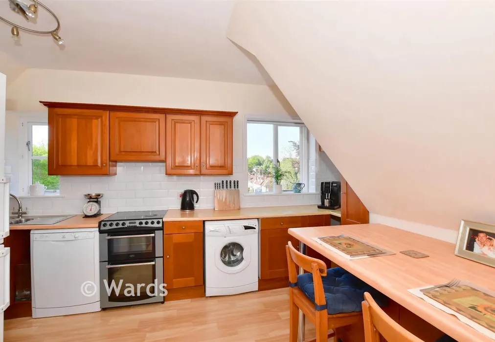 Kitchen/ Breakfast Room - School Hill, Lamberhurst, Tunbridge Wells, Kent - Wards of Kent