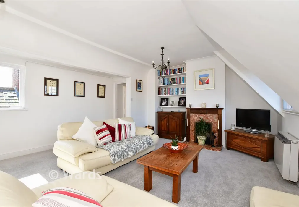 Lounge - School Hill, Lamberhurst, Tunbridge Wells, Kent - Wards of Kent