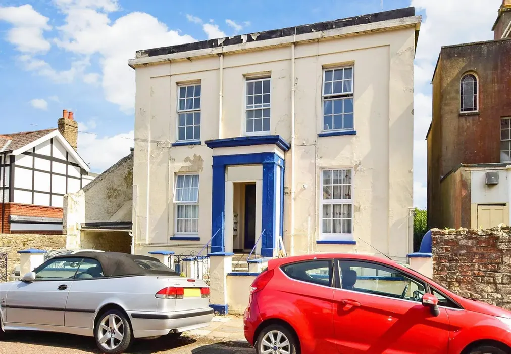 Front Shot - Barfield, Ryde, Isle of Wight - Wards of Kent