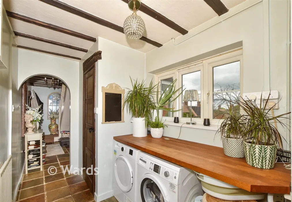 Utility Area - Stone Green, Stone, Tenterden, Kent - Wards of Kent