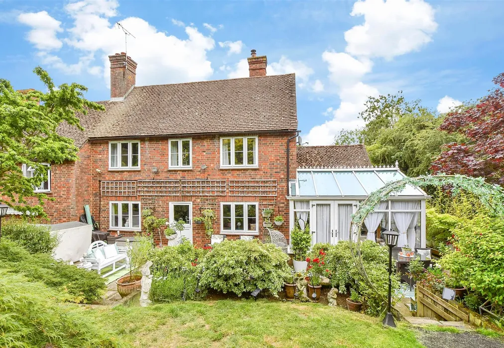 Rear Elevation - Stone Green, Stone, Tenterden, Kent - Wards of Kent