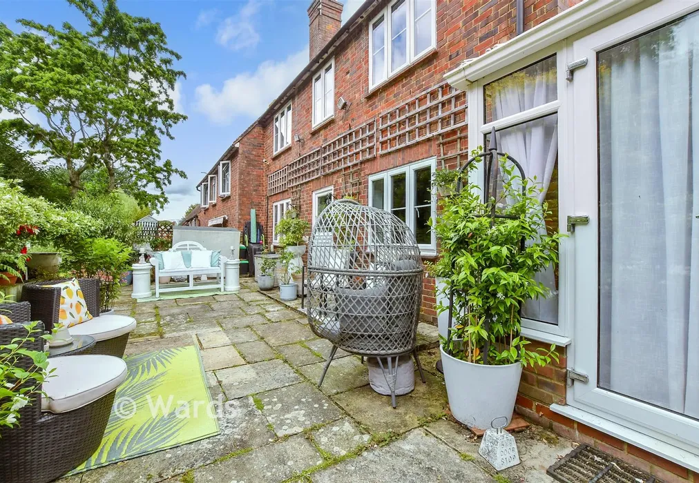 Patio / Decking - Stone Green, Stone, Tenterden, Kent - Wards of Kent