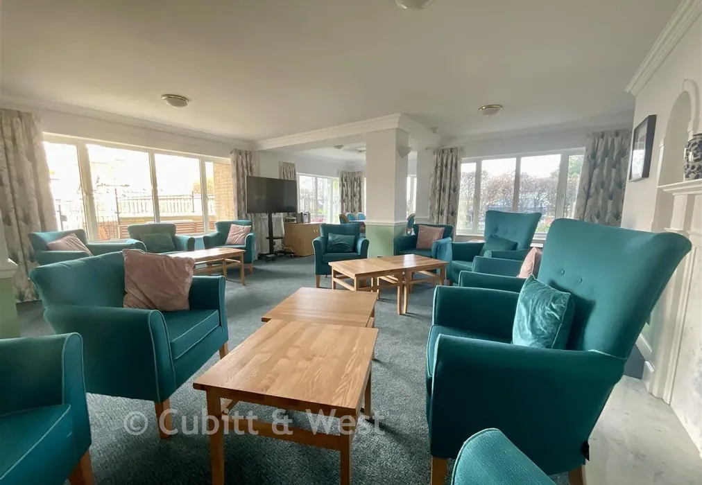 Communal Lounge - Queen Street, Arundel, West Sussex - Wards of Kent