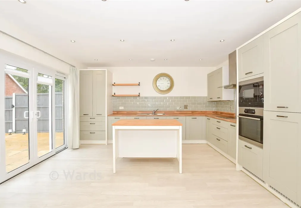 Kitchen/Diner - Thomas Road, Aylesford, Kent - Wards of Kent