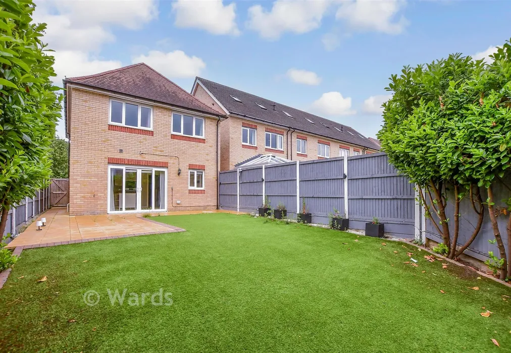 Rear Garden - Thomas Road, Aylesford, Kent - Wards of Kent