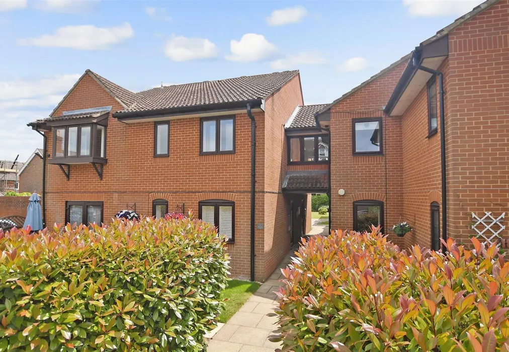 Front Elevation - Eastwood Road, Bramley, Guildford, Surrey - Wards of Kent