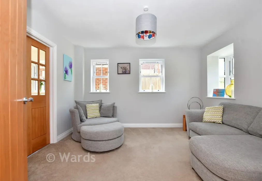 Lounge - Well Street, Loose, Maidstone, Kent - Wards of Kent