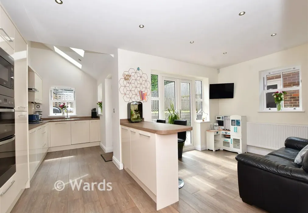 Kitchen/Diner - Well Street, Loose, Maidstone, Kent - Wards of Kent