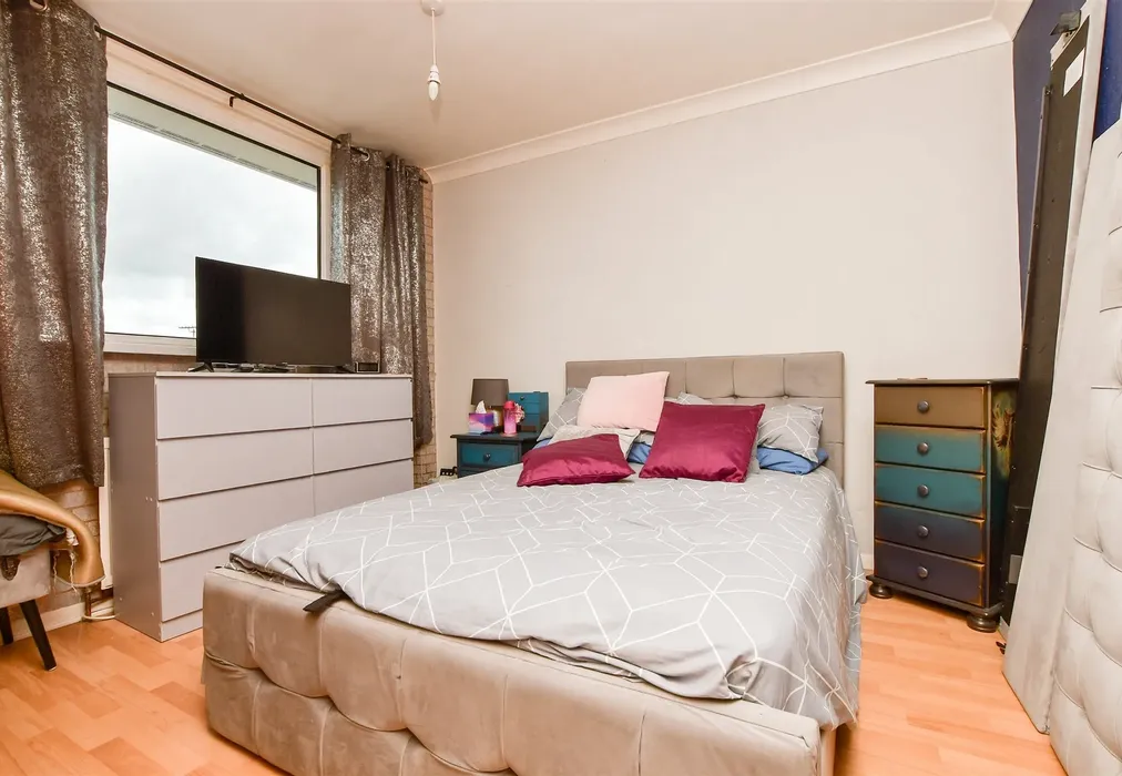 Bedroom 2 - Clements Road, Ramsgate, Kent - Wards of Kent