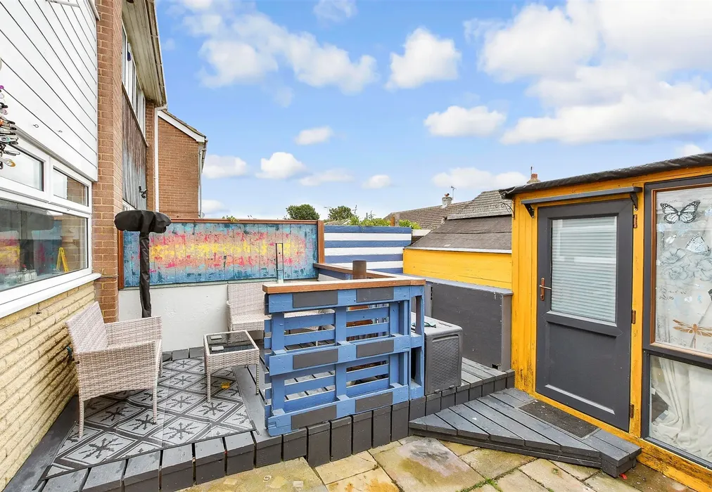 Patio / Decking - Clements Road, Ramsgate, Kent - Wards of Kent