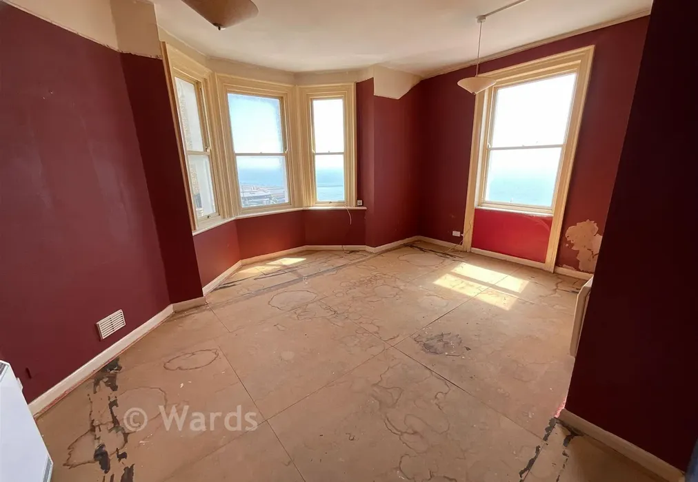 Lounge - Victoria Parade, Ramsgate, Kent - Wards of Kent