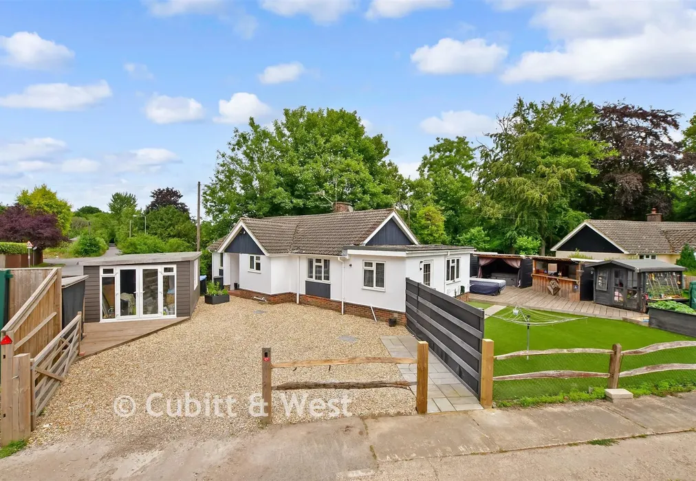 Front Elevation - Antlands Lane, Shipley Bridge, Horley, Surrey - Wards of Kent