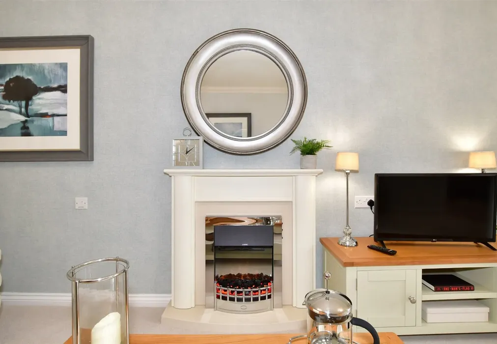 Lifestyle - Garland Road, East Grinstead, West Sussex - Wards of Kent