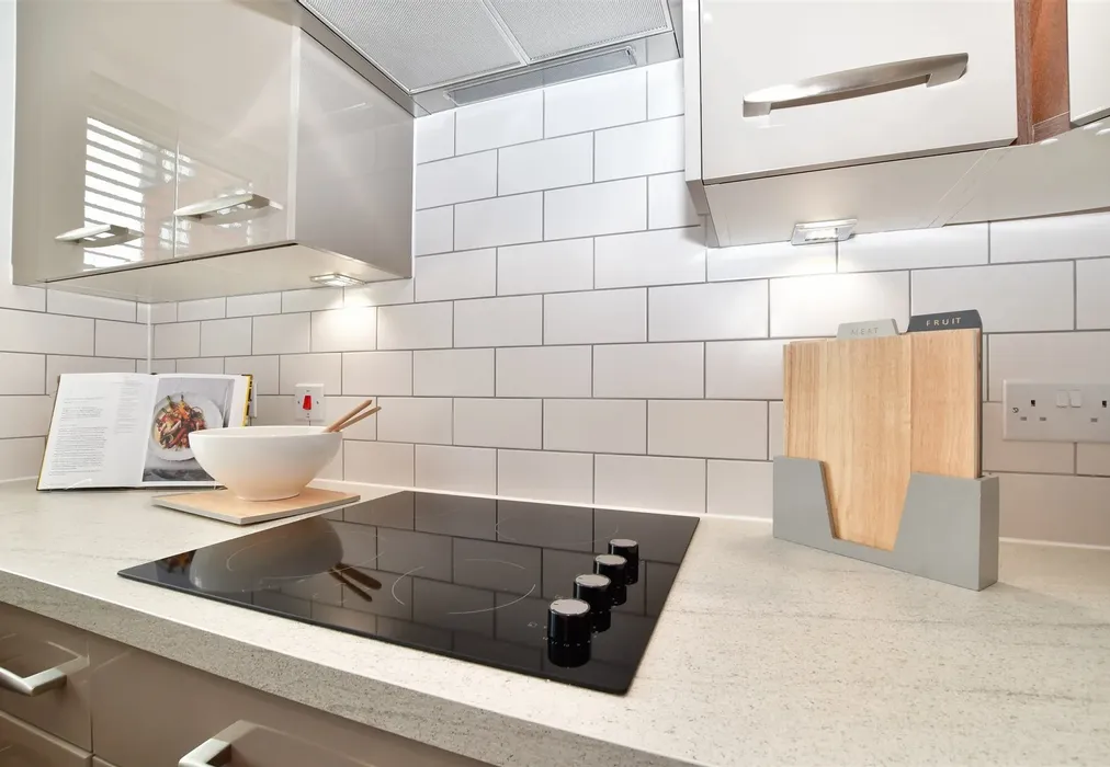 Lifestyle - Garland Road, East Grinstead, West Sussex - Wards of Kent