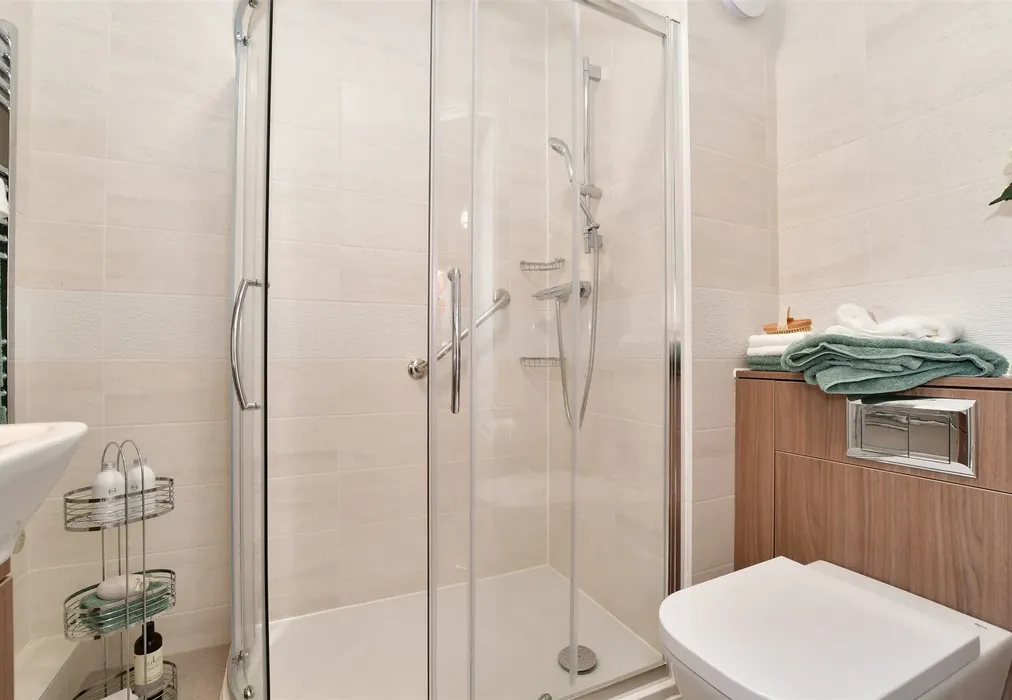 Shower Room - Garland Road, East Grinstead, West Sussex - Wards of Kent