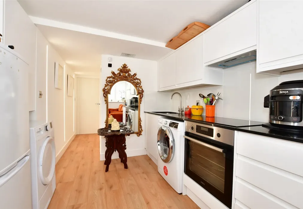 Kitchen/ Living Area - The Vale, Broadstairs, Kent - Wards of Kent